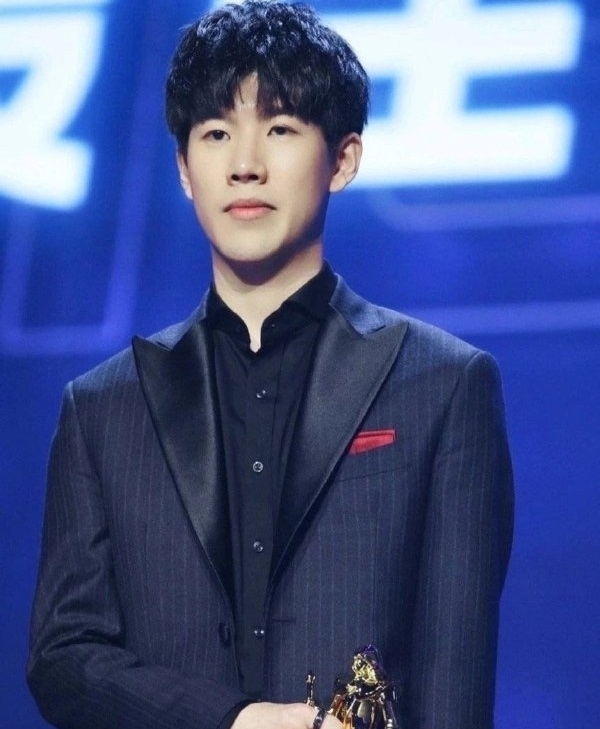 Jun斯卡纳迷路昏头 Wx卡莎肆意开飞收割 Wx队首局击败LangX队